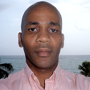 Dr. Nathan Palmer headshot